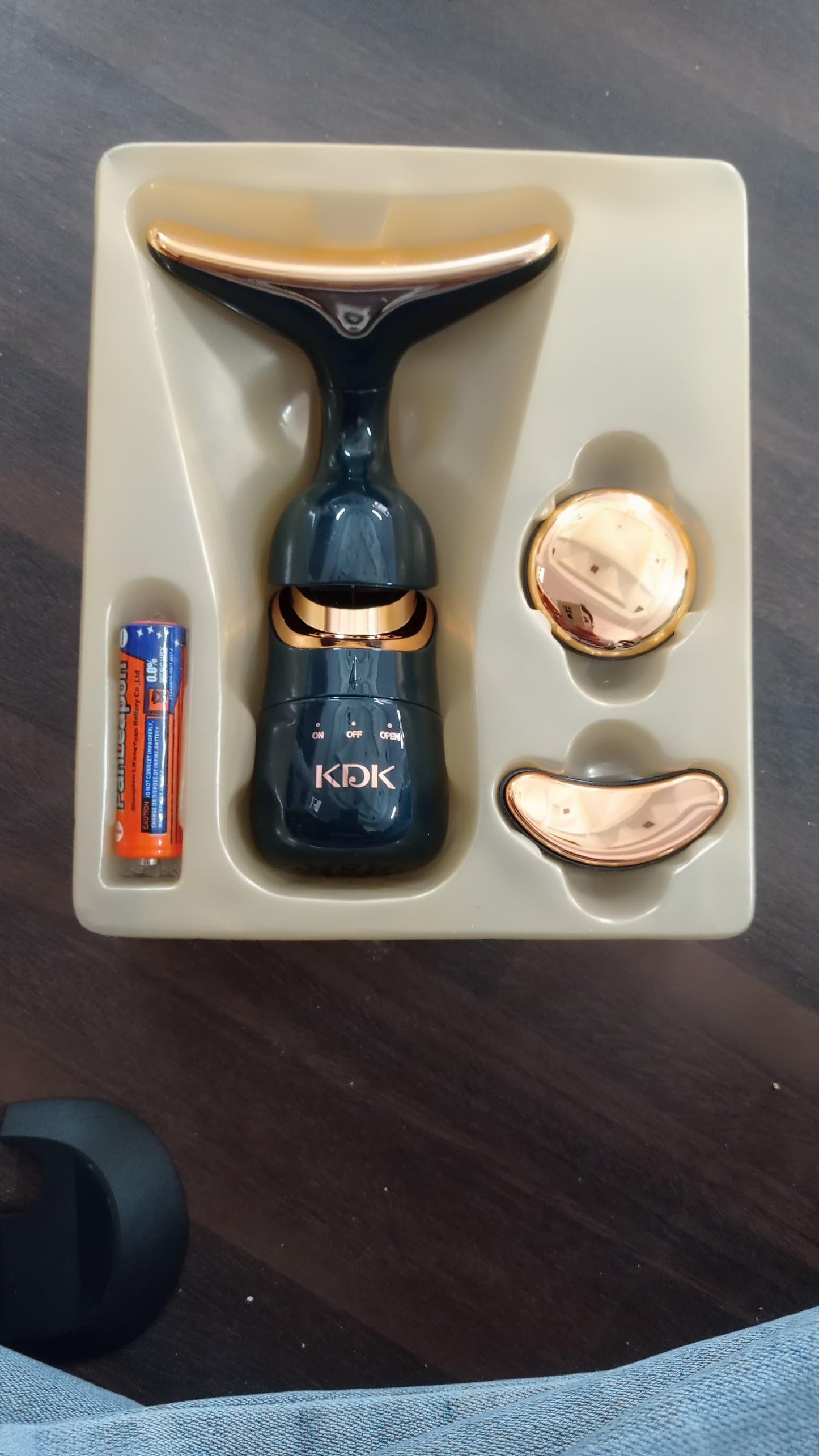 3-in-1 Anti-Wrinkle Facial Massager